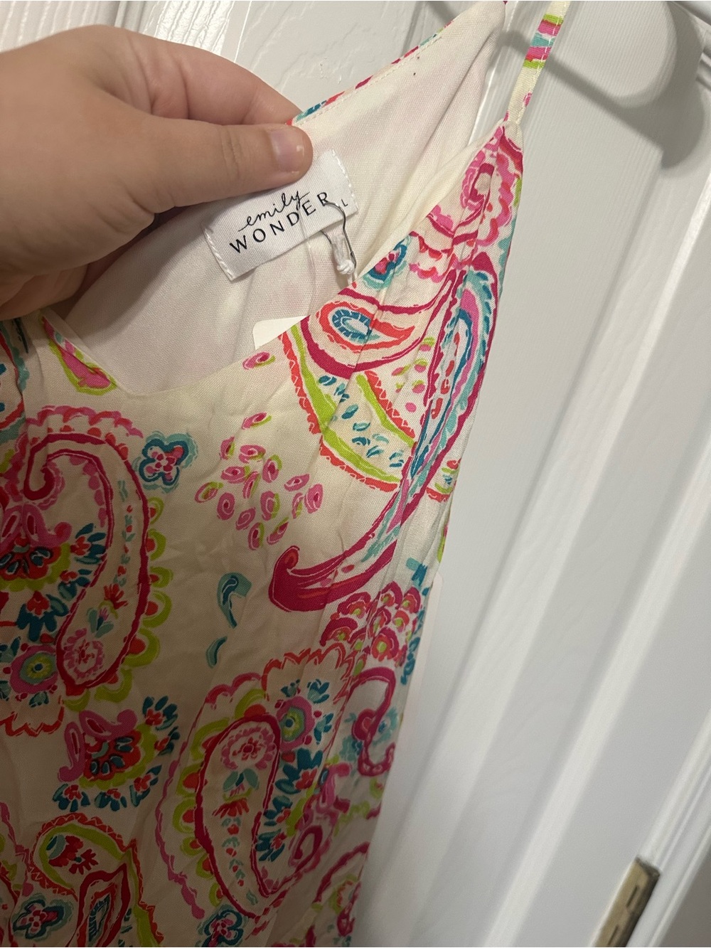 Sleeveless Paisley Maxi Dress in Cream and Pink - Picture 4 of 4